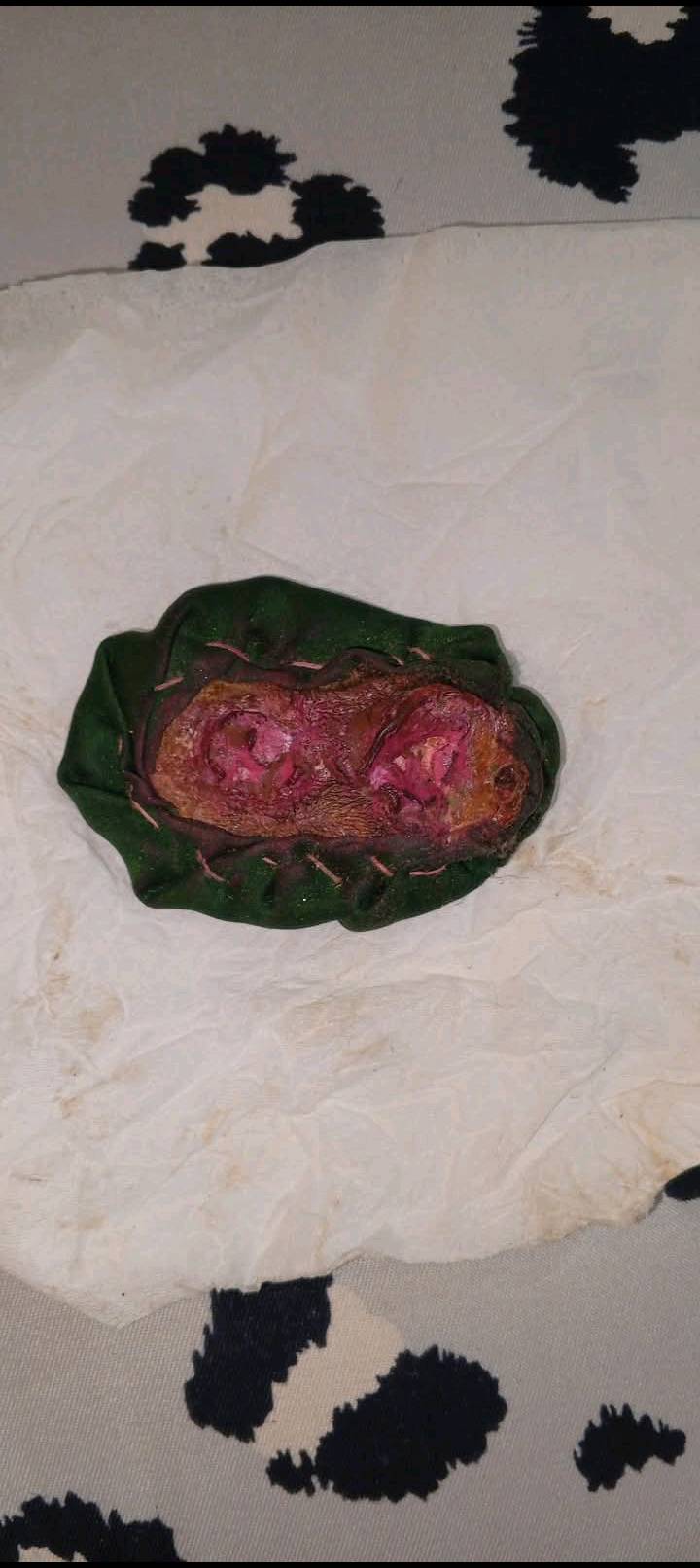 البيع خواتم قديمه فضه عيار 925 حجز اصلي فعال سعرالف25 قفل وذا شلع تريد علا الف 20مناسب فقط شراي يتصل علا رقم*********** او يجي  خاص من رخصه الادمن المحترم وافق ربي يرزقك انشالله باب رزقي اذ مكان بغداد توصيل ماعندي بيع مفرد وشلع