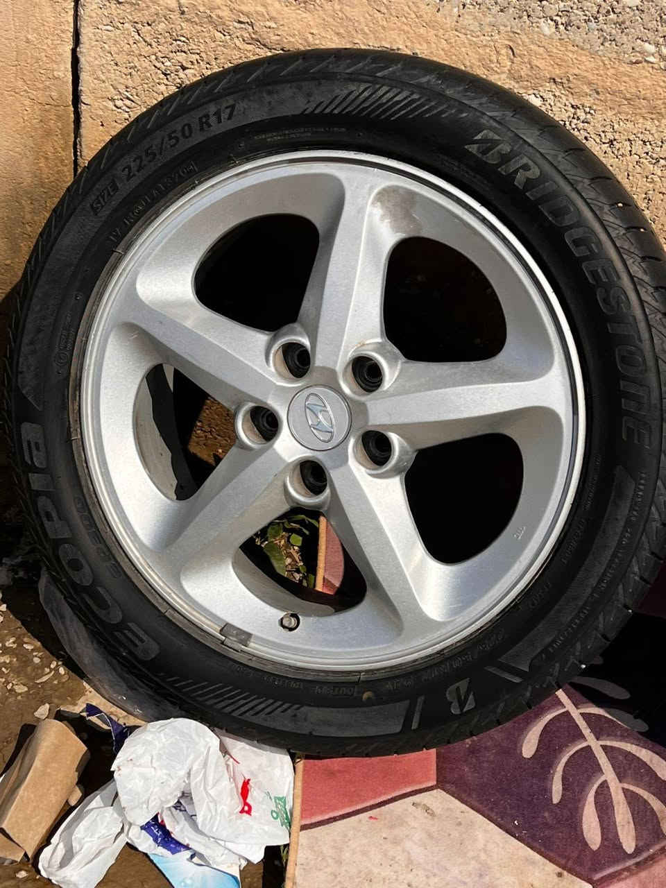 السلام عليكم
تخم ويل كب ١٧ مع تخم تاير ياباني نضافة ٩٥٪ للبيع السعر ٣٠٠
رقم صاحب الويالة ***********
العنوان بغداد قرب جزيرة بغداد السياحية
اخوان كل التفاصيل على الرقم
اني مكلف بالنشر اسف على الاطالة
