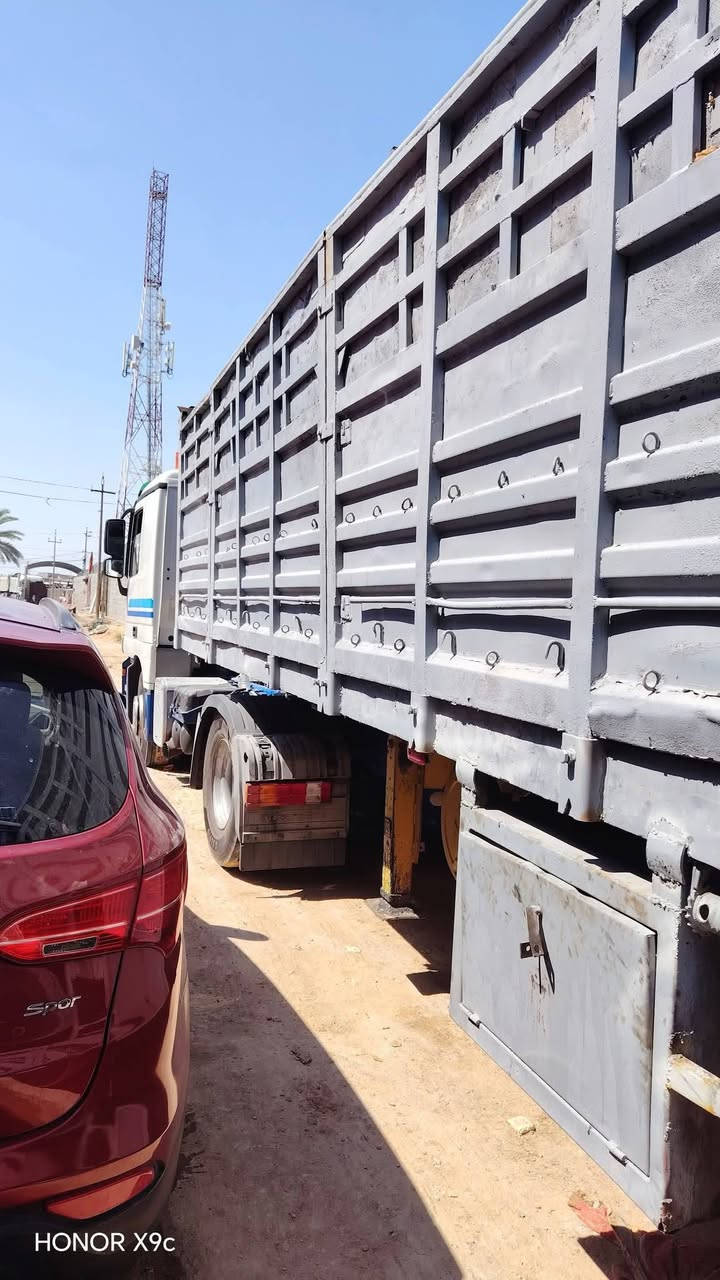 سلام عليكم عربانه للبيع السعر 65 وبيها مجال مكان كربلاء موبايل ***********
