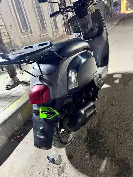 السلام عليكم شباب دراجه بوليس كابريتر لون اسود نكرة سلف وهندر كهربائيات كلها شغالة
الدراجة نضيفة تجي تفحص وتشوف 
 مكاني بغداد العبيدي
السعر 700 وبيها مجال حگ الجيه
 متواجد واتساب أو ماسنجر ***********
