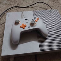 اكس بوكس ون اس • كونسول