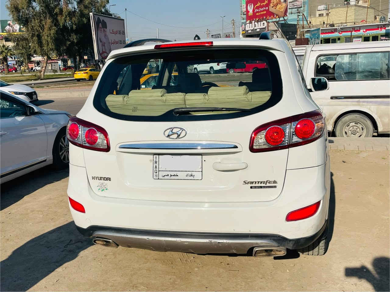 مكلف بنشر
مر خصت اللأدمن المحترم 
حياكم الله أعضاء الكروب الطيبين 
اقرأ المنشور قبل لا تتصل 
السلام عليكم سنتافيا موديل 2012
موصفات الشركه العامه سياره لا ضربه ولا تبديل ولا صبغ 
عندي سونار موضح بلمنشور 
تفاصيل السونار شبر صبغ بجاملغ  الخلفي فقط
والباقي مكفول من الصبغ
ويوجد بعض الباردات البسيطه وايضاً الرصعات البسيطه هذا تفاصيل السونار محرك 6سلندر 7راكب 
3قطع تبريد 
معروفة الموصفات 
كير ومكينه خير من الله صدر جديد تخم تاير جديد تبريدوتفأء شغلاات 
كهرباىيات جاهزه غرفته مدوشمه سياره كلش حلوه وجاهزه مال جناي ماشيه 100الف 
 رقم بغداد الماني بسمي
مكاني بغداد الحسنيه الراشديه 
السعر 155وبيه مجال بسيط لشراي
وسوق كلشي موجود بي 
‏رحمات على والديك إذا ما يعجبك السعر اعبر المنشور
للاستفسار 
على هذا الرقم ‭0770 253 8801‬
ملاحظة ما متواجد على النت لا واتساب لا فيس لا مازنجر فقط اتصال اجاوب 
تحياتي للجميع وآسف على اطاله
