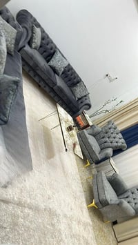 تخم للبيع 8 مقاعد موديل مودرن ماخذه من برونز للاثاث الكرادة مكانه بين ...
