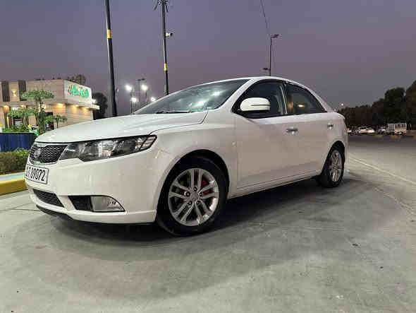 (( السلام عليكم )) السعر (( 102 ))

سيراتو خليجي موديل 2012 رقم بغداد الدولي الجديد ب اسمي سنوية جديدة + هزه جديدة + ارقام إنكليزي كله كامل وجديد 
مكفولة من الحادث القوي ومن الدواخل لا شاصي ولا لغد كفالة عامة  فقط جاملغ خلفي صبغ +  قطع صبغ بسيطة جداً اثر تغيير لون لا اكثر اكرر مكفولة من الحادث القوي فقط الجاملغ الخلفي صبغ معجون وبارد بسيط جداً كد شبر باب خلفي  

مواصفات السيارة 👇

1-محرك 1600 دوش
2-داخل لونين اسود وقهوائي 
3-اشاير مري + شفط كهربائي 
4-تحكم ستيرن جهتين 
5-بلوتوث + أواكس 
6- 5 ويل كب 
7-كاميرا خلفية
8- سنتر لوك بلادي + جام كهرباء
9- حساسات خلفية

سيرفز كامل للسيارة بلكات + مجاول + نوزلات + تنظيف غرفة الاحتراق بالكامل + فيت بم اصلي كوري وكالة وحته الدهن البيهة اصلي وكالة AMS OIL
السيارة جديدة حيل ومناقصهة كلشي ومصروف عليهة متحتاج اي مصروف حته الصدر الأمامي والخلفي نفض عام

للاستفسار (( *********** ))
اتصال فقط غير متواجد على الفيس
