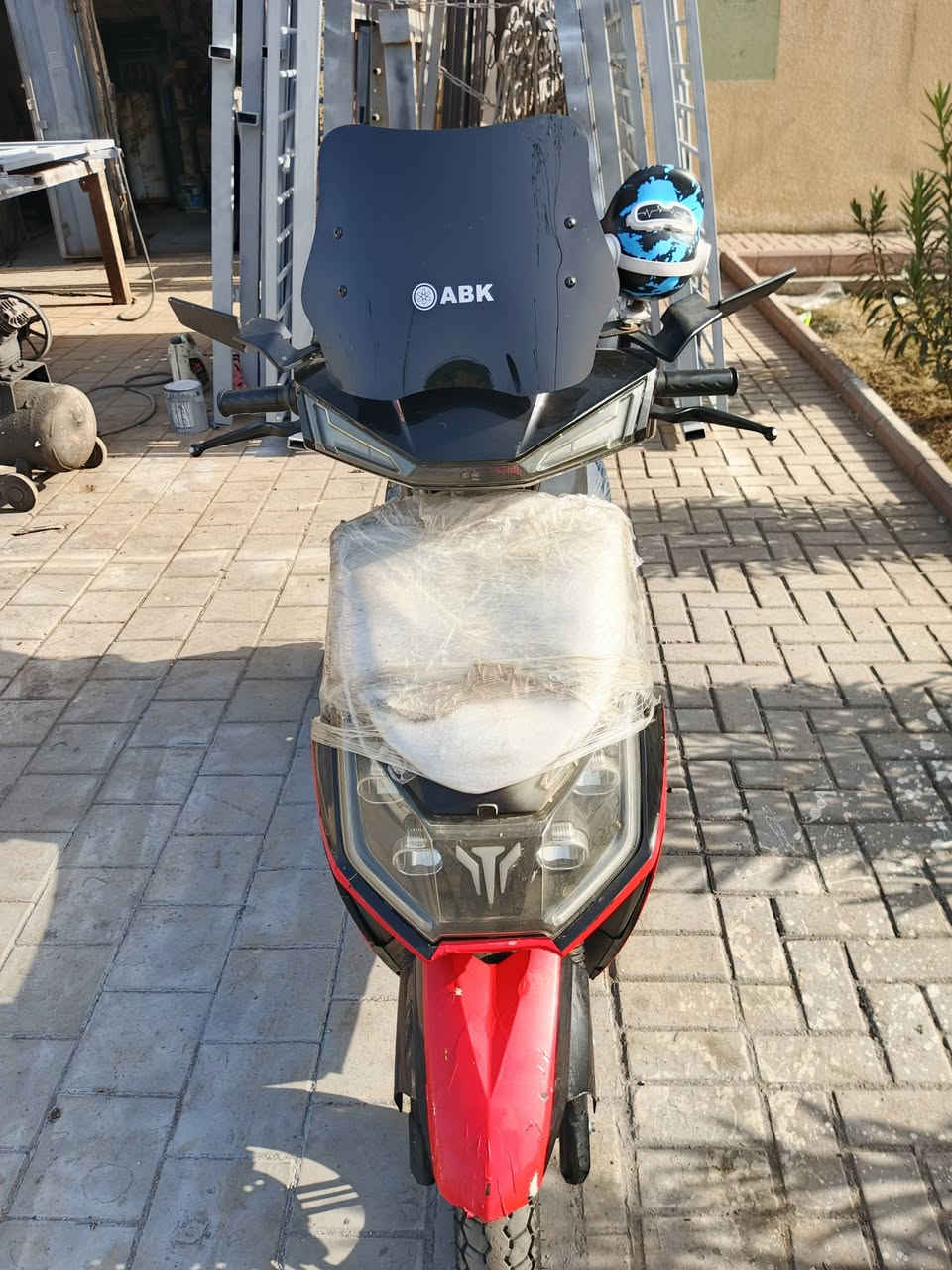 سلام عليكم دراجه شحن للبيع جديده بطاريه جديده ***********
