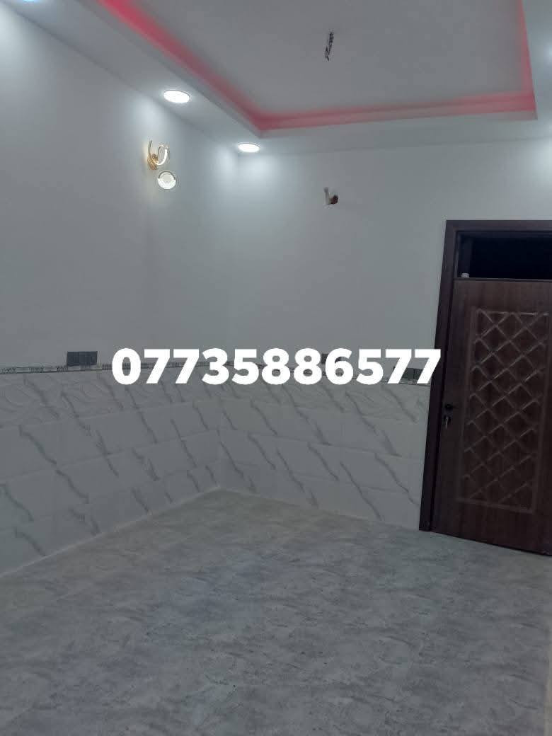 السلام عليكم مشتمل في حي الخضراء مساحه المشتمل 120 متر قرب جامع الزبير البيت زيرو للاستفسار والاتصال على هذا الرقم ***********
