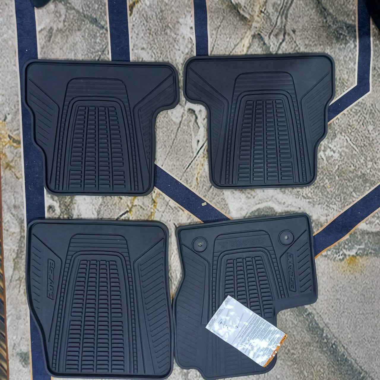 السلام عليكم ورحمة الله من رخصة الادمن
لسلام عليكم ورحمة الله توفر عندي ارضيات ربر فورد سكيب الأصلي استيراد خاص من شركة فورد والكود الشركة موجود 
الظهر محبب ما يتحرك حوضي يحفظ الاتراب داخله 
يرهم من موديل 2013-2019 
للإستفسار عن السعر راسلني واتساب *********** او خاص متوفر دائما
اسعار رخيصة جوه السوق وان شاءالله ما اقصر بشيء
