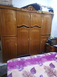 غرفة نوم • كنترية زاوية • نضيفه