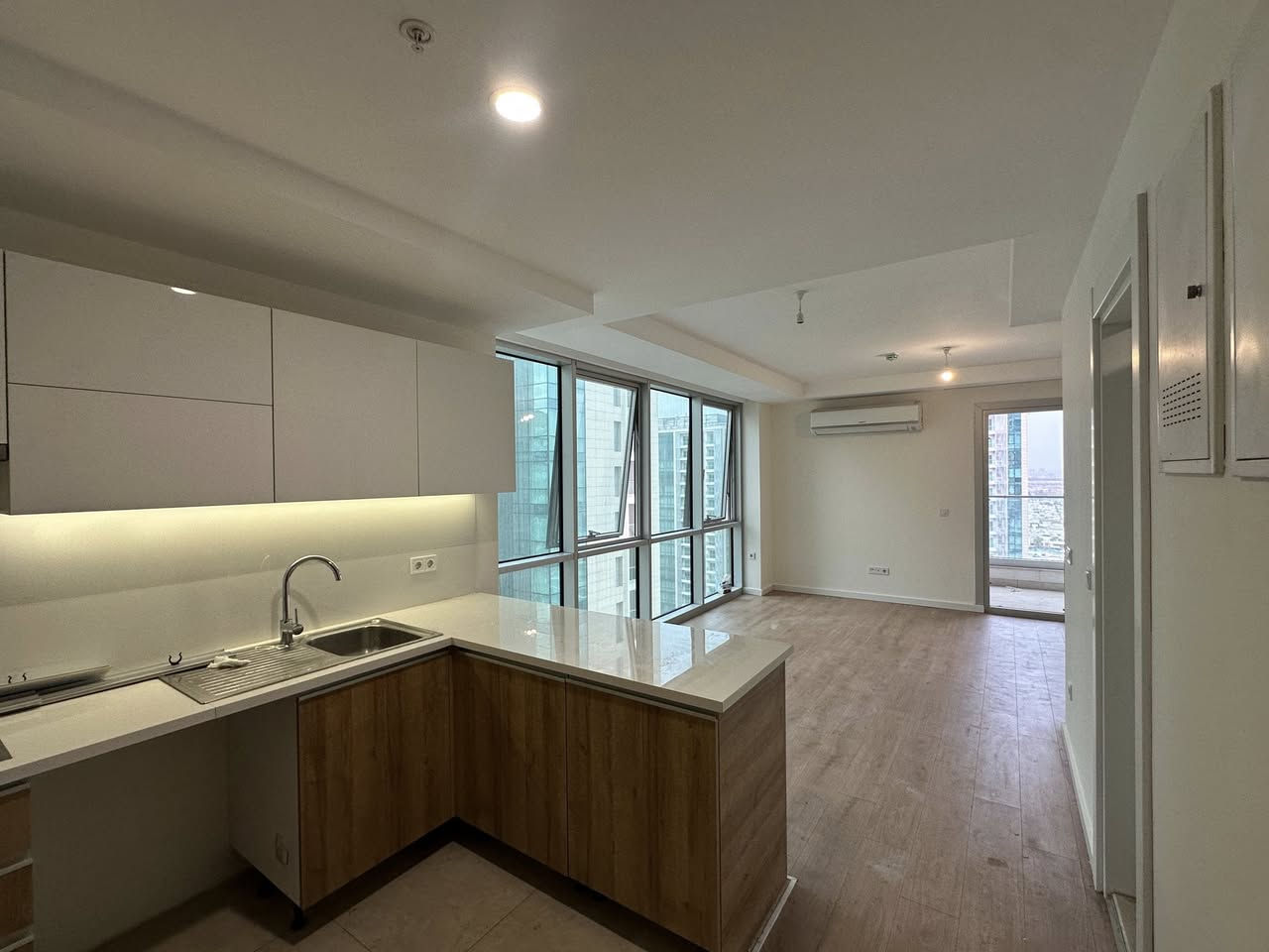 Empire Wings studio  for rent 350$ 
WhatsApp ***********

Студия в Empire Wings сдается в аренду за 350$
WhatsApp ***********

Mga muwebles sa studio ng Empire Wings na maaaring paupahan sa halagang 350$
WhatsApp ***********

Empire Wings stüdyo daire kiralık, 350$
WhatsApp ***********

 استوديو إمباير وينجز للإيجار ٣٥٠ دولار أمريكي
واتساب: ***********

 ستۆدیۆی  لە ئیمپایەر وینگز بۆ کرێ 350$ 
واتسئەپ ***********
