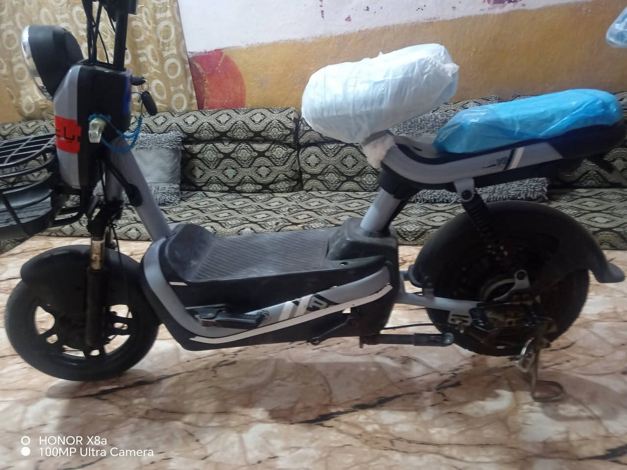 شباب دراجه شحن لبيع جديده صار 4تشهر من خذينه
ومعتاز وريد بيعه سعر 350 وبيه مجال عنواني البصره كرمت علي هذه رقم ***********
