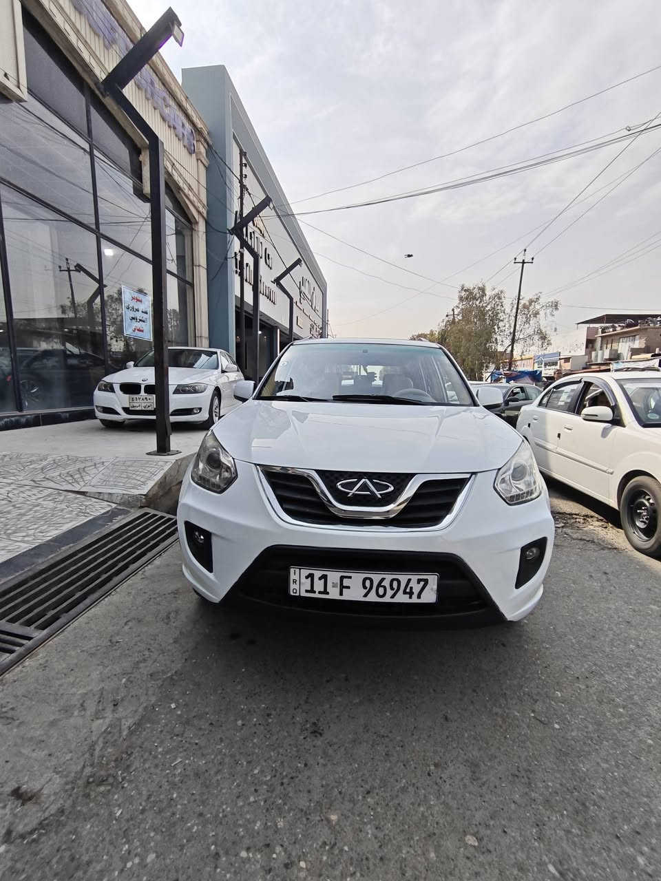 السلام عليكم
سيارة تيكو 2013 للبيع رقم مسطرة جديد  صاحبها الشرعي اني  شرط تحويل كير ومحرك شرط تدفئة تبريد شرط داخلها جديد وبيها تنتة سكف جاماات ومري كهرب كشنات جلد سيارة كلش نظيفة مال جناي سيارة ما ناقصها شي بس شغل واطلع 

السعر 58 ورقة وبيها مجال بسيط 

للاستفسار 
***********
