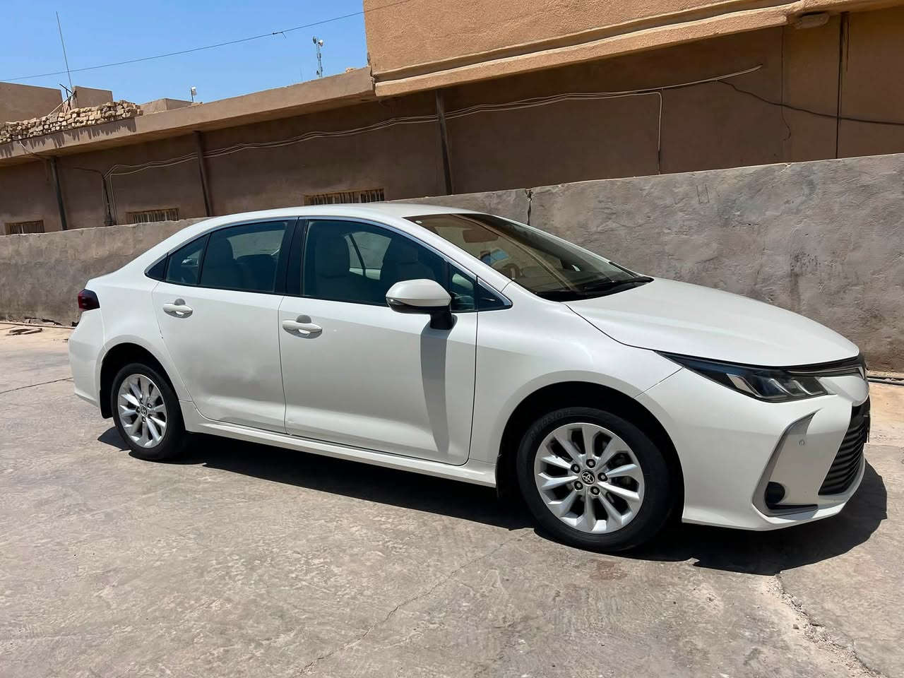 كورلاا 2021 خليجي محرك 1800 رقم اربيل ماشية 108km السيارة كفالة عامة بس بيها بارد بل باب الخلفي مثل ما موضح بل صورة السعر 165$ بيها مجال قليل مكاني بغداد شاطئ التاجي رقم ***********
