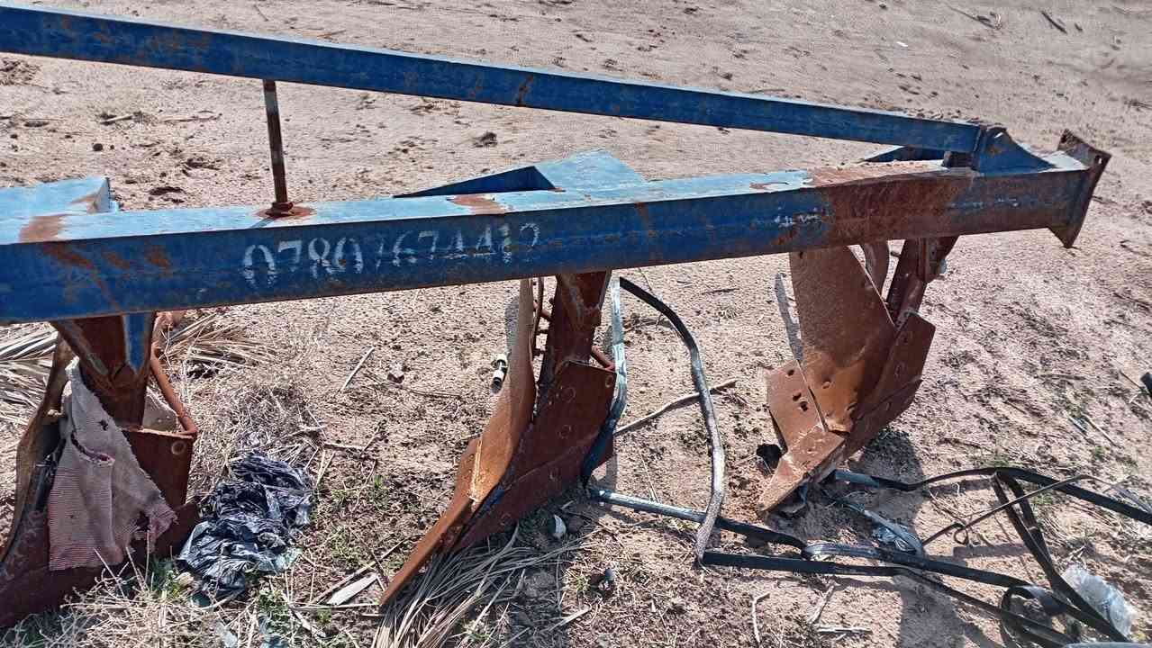 سلام عليكم فدان للبيع للتواصل ***********
