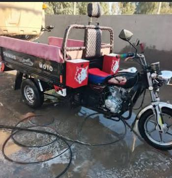 ستوته للبيع موديل 2020محرك 2021شرط ركبه نضيفه جدا كهربايات شغاله شرط سعر 950وبيها مجال شي قليل مكاني حي نصر 
***********
***********
