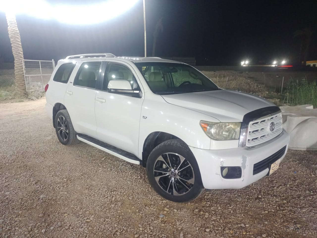 تويوتا سيكويا ستيشن خليجيه باسمي اربيل مكفوله لون ابيض نظيفة مواصفات SR5 سنويه لغايه 28 ومداور ثاني يوم للمعلومات الاتصال على *********** به وات ساب او الخاص السماوا, المثنى
