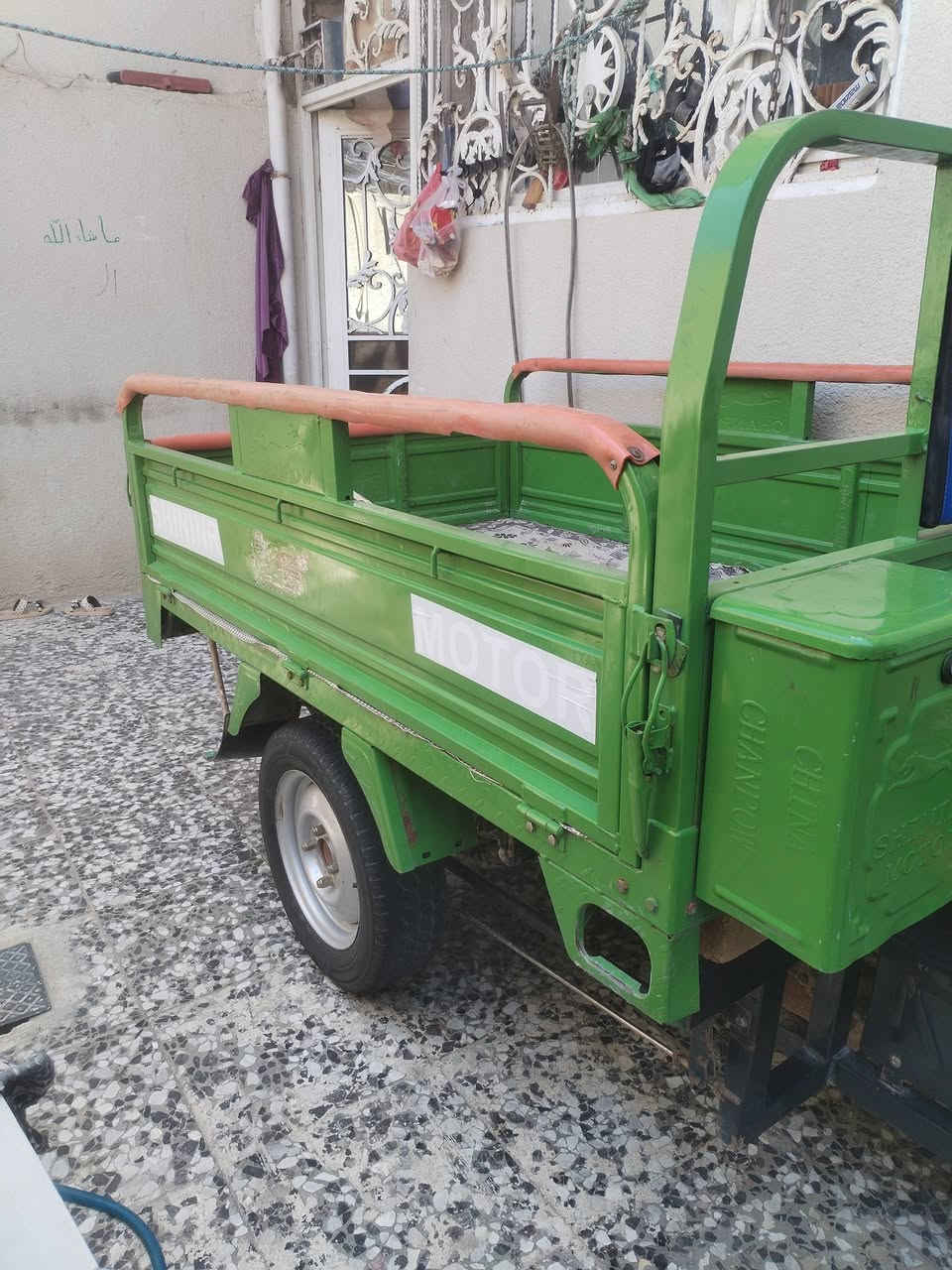 ستوته للبيع موديل 23 طالعه 25 كفاله عامه من كل شيء جديده مكينه ما مفتوحه اوراق اصولي باسمي معرض النور الشراي اتصل على الرقم ويتدلل المكان كربلاء ***********
