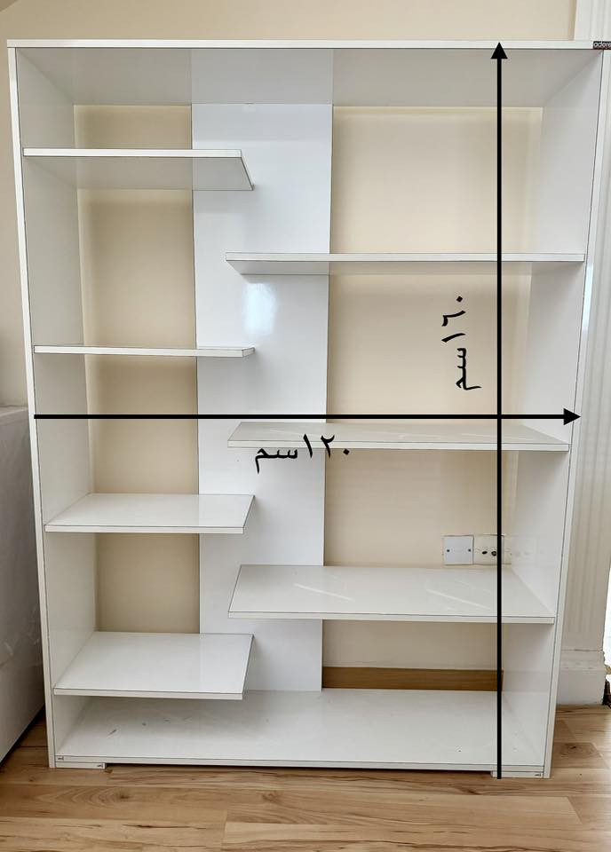 ديكورات خشبية للبيع بسعر مناسب
نظيف جدا مثل الجديد و نوعية ممتازة..

للسعر و الاستفسار على واتساب ***********
