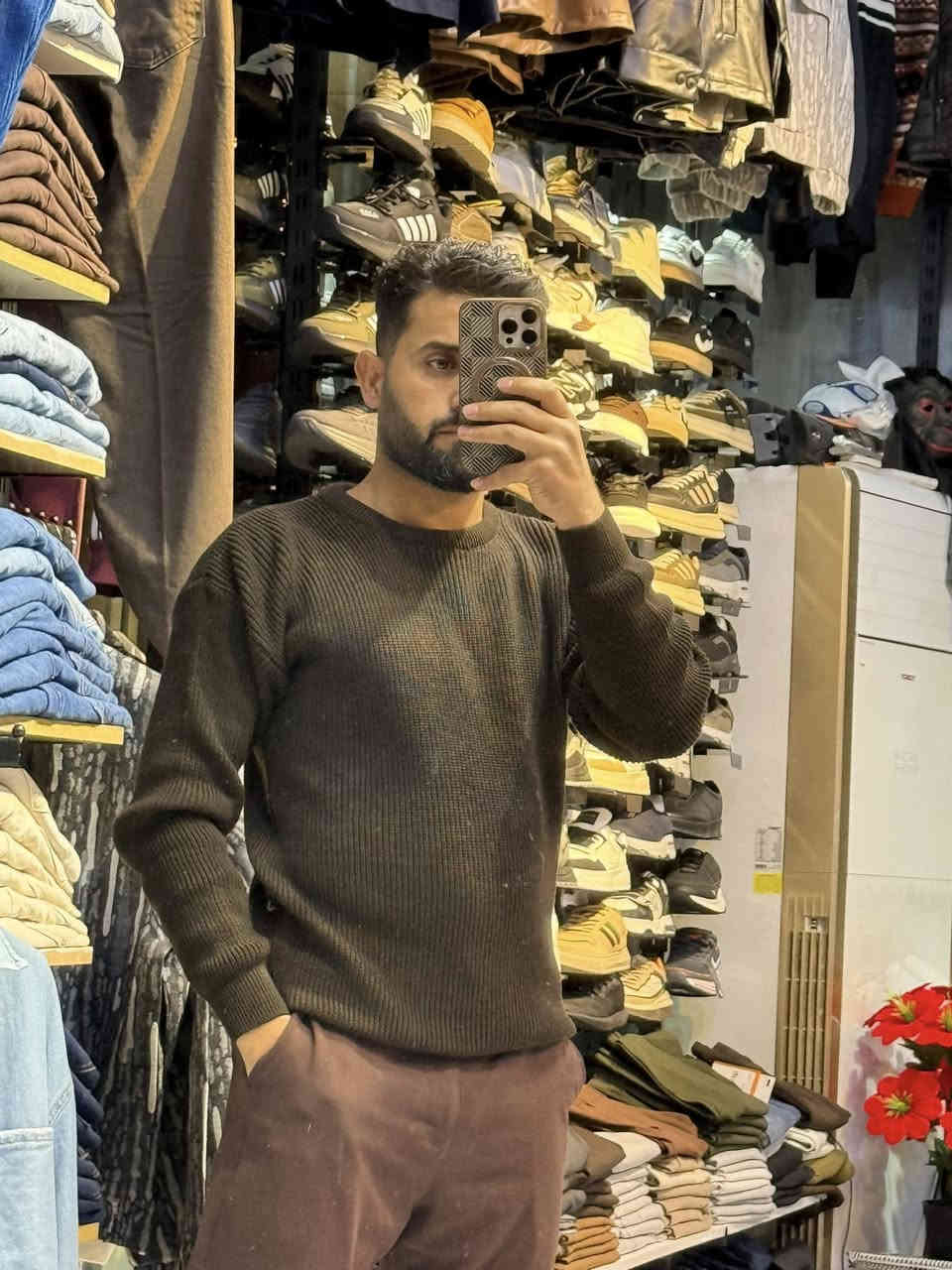 ازياء ايمن عامر
عنوانا/ديالى/خانقين/شارع مزرعة
توجد خدمة توصيل لجميع محافظات العراق
للاستفسار اكثر وتساب ***********
