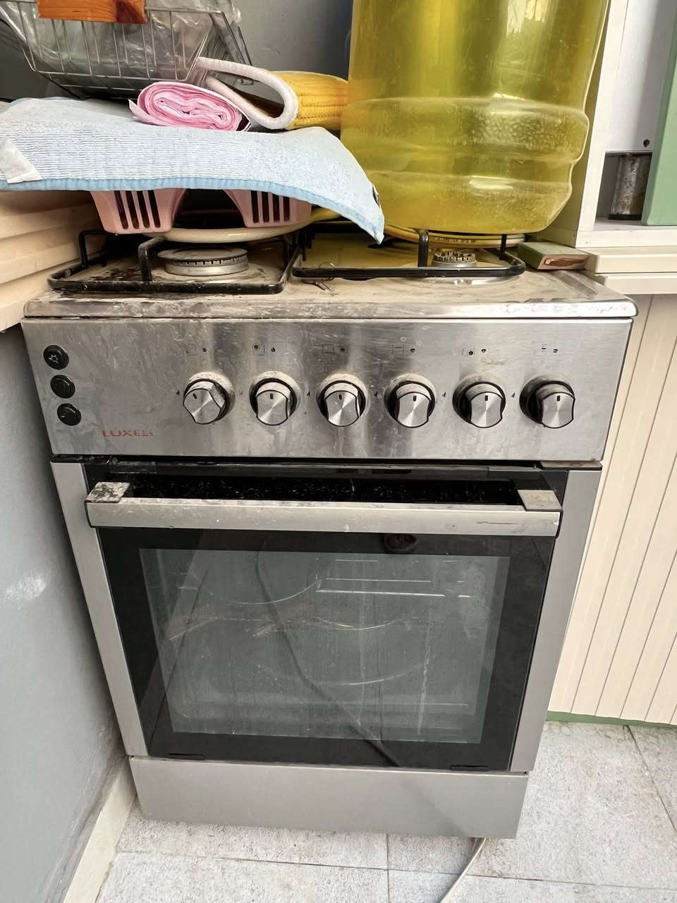 طباخ 150 مستخدم 6 اشهر
ثلاجه  300 الف
مكيف 150 الف
ملحق كاونتر اج دي اف 200 الف 4 متر ونص إلى 5


**إذا كنت صاحب هذا الإعلان وتريد حذفه لأي سبب، رجاءا أرسل رسالة إلى الدعم الفني**