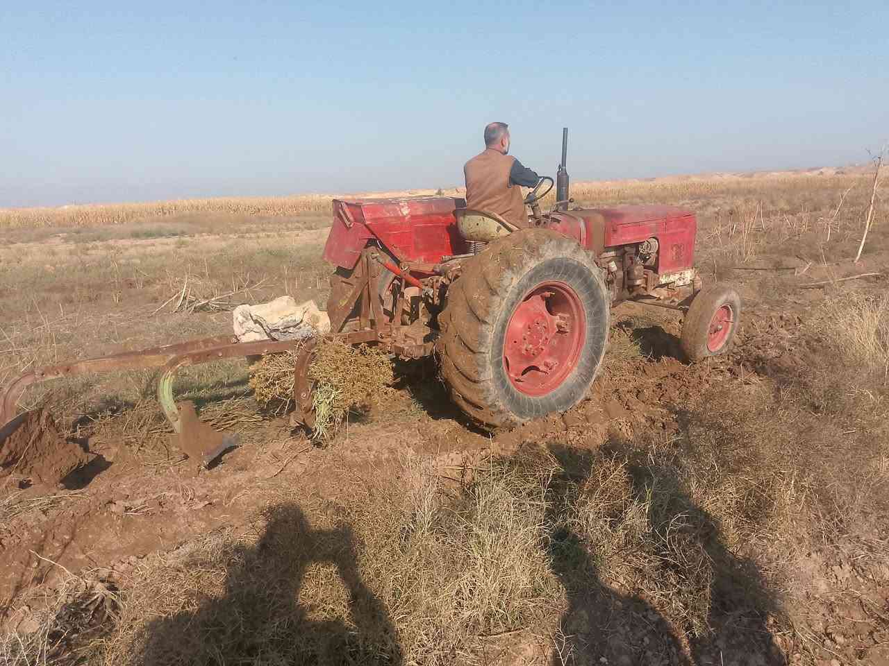 شباب البيع تنكتر كير محرك تايرات كفاله السعر مليونين المكان القائم ***********
