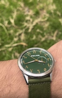 بوليس • أصلي • مستعمل قليل