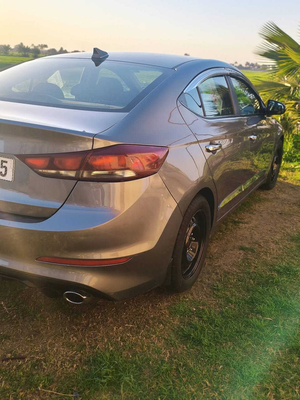 السلام عليكم
النترا وارد امريكي 
موديل 2018فوال 
 محرك 2000
الون فيلي 
ضرره دعاميه وبنيد وكاله 
السياره ابسمي سنويه صاقطه بل 25
السعر 130وبيه مجال 
ما متواجد على الفيس 
وهاذه رقمي ***********
مكان السياره نجف عباسيه
