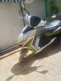 نضيف • مامفتوحه • تشتغل