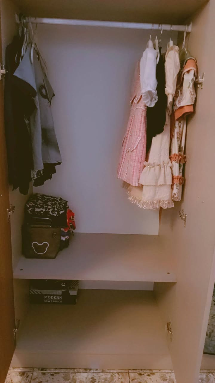 سلام عليكم غراض لبيع غرفت نوم نضافته 99% متانه قوه ماخذته مليونين وربع الله شاهد  وديوان. 7 امتار  تفصال متن وقوي كلش ونضيف جدا اي ضرر مابي   مكلفني 700 الف
سعر مال لبيع لغرفه مليون و 700 بي مجال قليل 

ديوان 500 بي مجال 

عنوان شعب شارع عدن توصيل ماعندي ليريد هوه ياخذهم  تفاصيل اكثر خاص لمو شراي لا يدخلي رجاءا مستعجلين على بيعتهم


**إذا كنت صاحب هذا الإعلان وتريد حذفه لأي سبب، رجاءا أرسل رسالة إلى الدعم الفني**