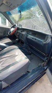 ا السلام عليكم سياره للبيع ارنب الاستفسار عل رقم ‏‪07869714386‬‏