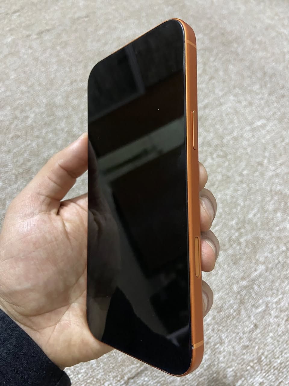 السلام عليكم 
ايفون 17 برو ماكس 
ذاكرة 256 
بطارية 100

 

شاشة انكسرت وبدلتها 
للبيع  اتصل وتدلل 
*********** 
بغداد
