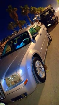 من رخصت صاحب الكروب اوبامه 2010ستيراد خاص كلين سياره مالا بيت مامشتغله...