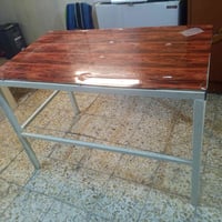 ميز حديد • ثقيل • 125×73×86