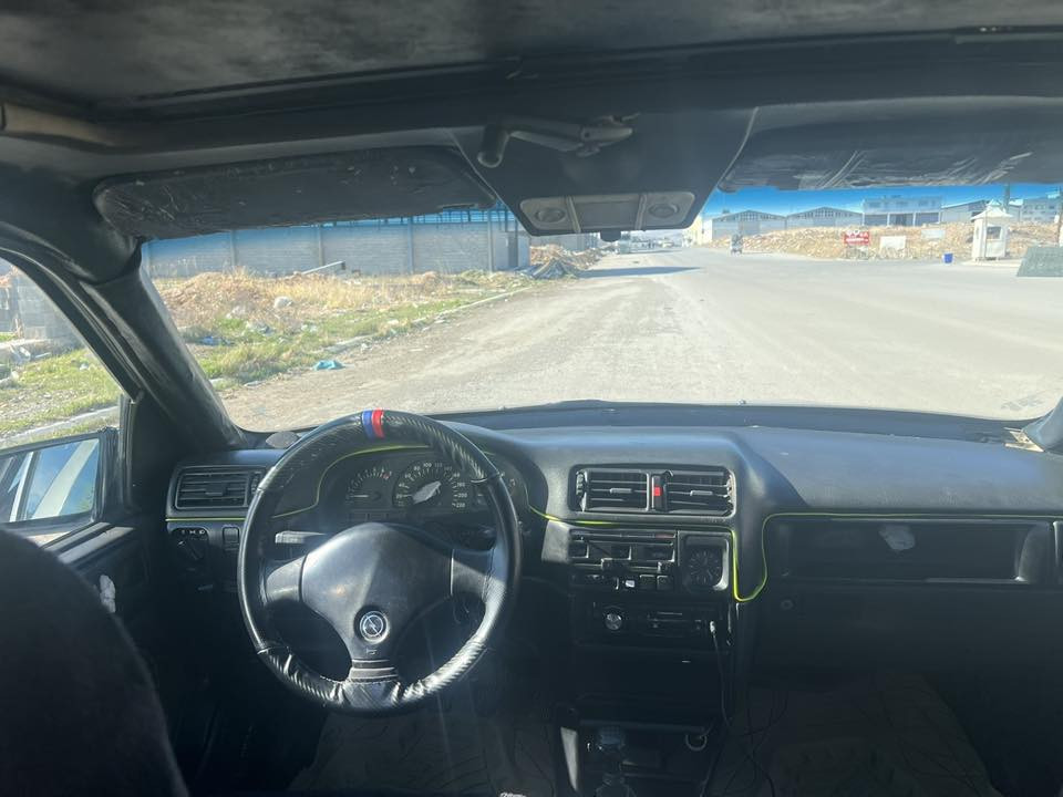 سڵاوی خواتان لێبێت
ئۆپڵ  مكینە ١٨ 
سەیارەیەكی تابڵێی جوان و ماڵی دۆستە 
تازە بۆیاخ كراوە 
پێش ودوا چركەی نیە
٤تایەی تازە
سڵایدە
كارەبای وگەرمی مەزبووت
سەنەوی لەگەڵە بەشەرت 
لە سلێمانیە سەیارەكە
سعری ٢٥ معامەلەیە كەم 
پارەی علوجێكە

0770 184 7042
