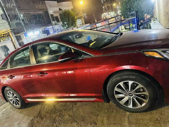 السلام عليكم مرخصة مدير الكروب سوناتا موديل 15 وارد أمريكي حادثها جاملغين وبنيد نفسهن راجعات ماشيه 90 صدر تاير باتر كله جديد تحويل ثاني يوم نص فول السعر 98 غير متواجد ع نت ***********
