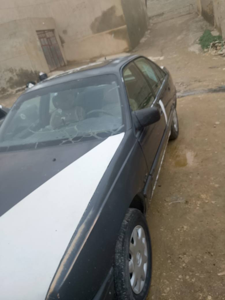 اوميكه وكاله من قسام سياره نضيفه اسلايت سعره 15ورقه التصال ***********
