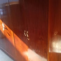 دولاب 5 أبواب • خشب تكمه • حي اصدام