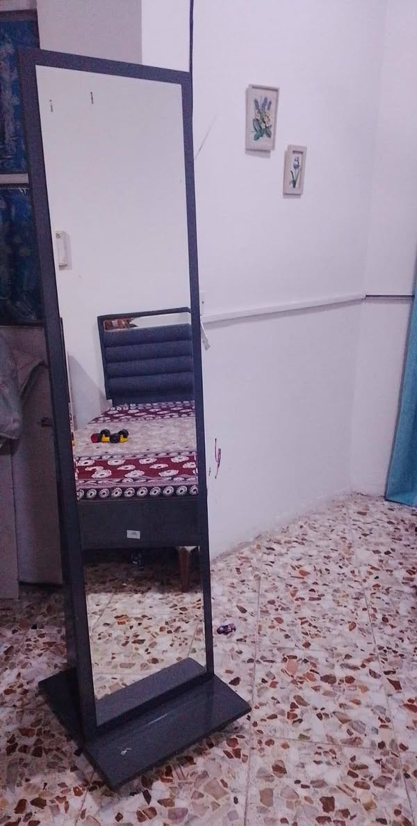 السلام عليكم غرفا تركيه كلش نضيفا
كاملا هيا وملحقاتهاا السعر 550


**إذا كنت صاحب هذا الإعلان وتريد حذفه لأي سبب، رجاءا أرسل رسالة إلى الدعم الفني**