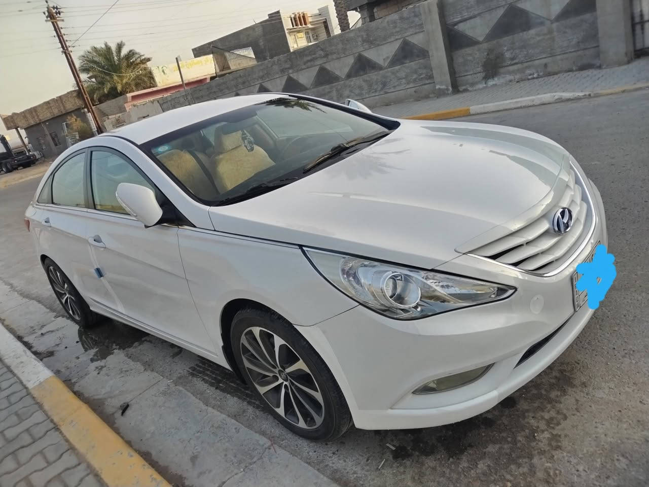 سياره سوناتا ٢٠١٢ خليجي الشركه دوليه محرك ٢٤٠٠ جديد طابوكه كير مكفول من الفتح على الشركه سياره مكفوله من الفتح وضربه وصبغ رقم بغداد ألماني تحويل مباشر مواصفات السياره تحكم أستيرن جهتين شفتات أستيرن ثلاث وضعيات قياده تدعم نضام أيكو تطبيق مرايات أشارت في المرايات حساس خلفي لون أبيض تخم تاير كوري سياره ماشيه ١٥٠ حقيقي سياره جديده كتلوكات والمطفئه السبير على شركه سياره مال بيت سياره موجوده في بغداد رقم الهاتف ***********
