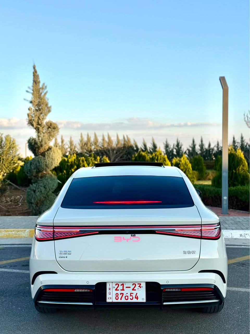 BYD SEAL 7 2024 
***********
***********
بی وا دی سیل ٧ قاپات مواسفات 2024
بۆیاخ و ساردی نیە سەیارەکە ٩ هەزار ڕۆیشتوە 
گێر و مەکینە و کارەبای و پاتری بە شەرت 
مواسفاتی 
پانۆرما ، کامێری دواوە ، کامێرەی ٣٦٠ ، ڕاگری نیشێوی، حەساس ، بەسمە، ڕگری مەچەک ، دیاریکردنی خێرای، هەستەوەری باران، شاشە گەورە ، ئاوینە ڕاداری ٣٦٠ ، سیستمی کلیلی زیرەک ، شەغال ، کامل کوشن کارەبای ، قوفل دەرگا ، ڕوناکی ناو دەرەوە ، ئەپل کار پلی ، بارگاویکەرەوەی پاتری ، ئەندرۆید ئۆتۆ ، سەیارەکە پیش و دواوە ڕادەر ، هەستەورەی تایە ، قوفلی سەلامتی مندال ، سیستەمی دەنگی دایناودیۆ ،. سوکان کارەبی ،. پاکرەوەی هەوا ناو سەیارەکە ،. Abs
نرخی ٢٢٥ مەعمەلی کەم السليمانية, العراق
