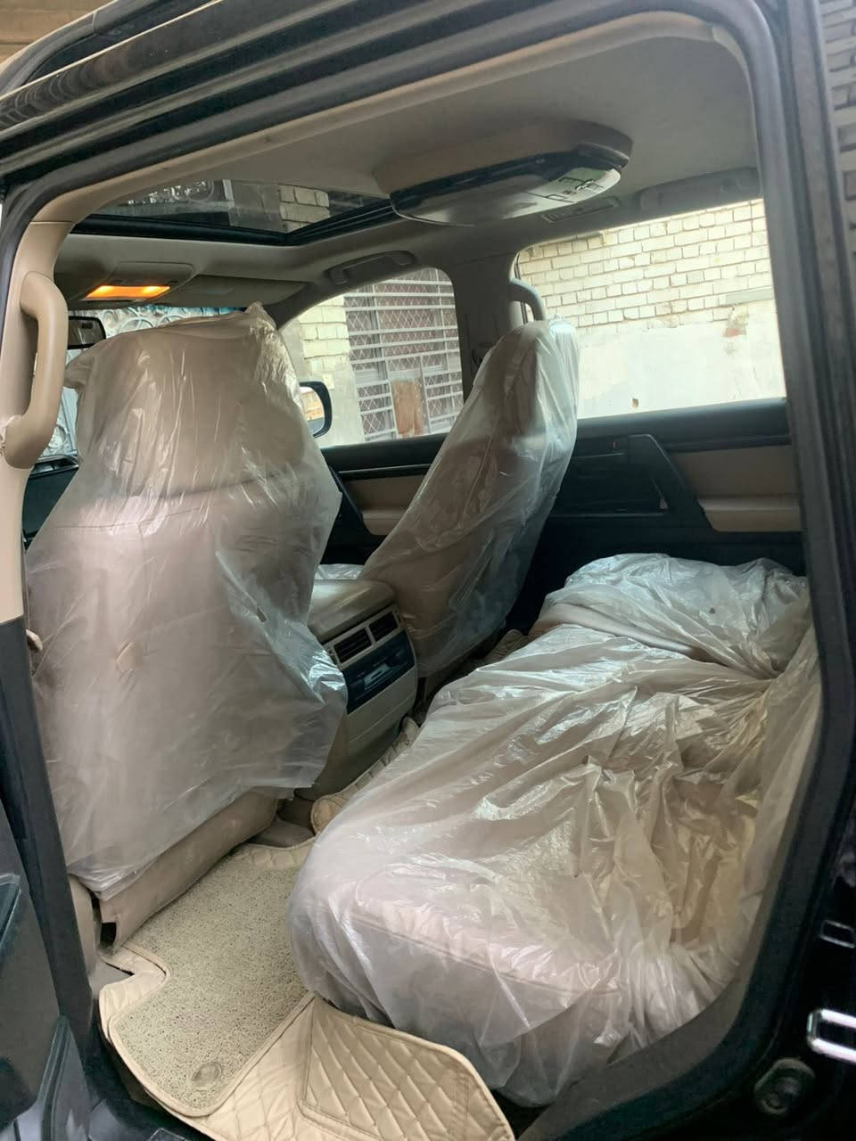 لاندكروز GX.R  2009 فول مواصفات جاملغ خلفي صبغ كير مكينه صدر مكفول باسمي  مكان السياره بغداد الدوره السعر 265$
***********
