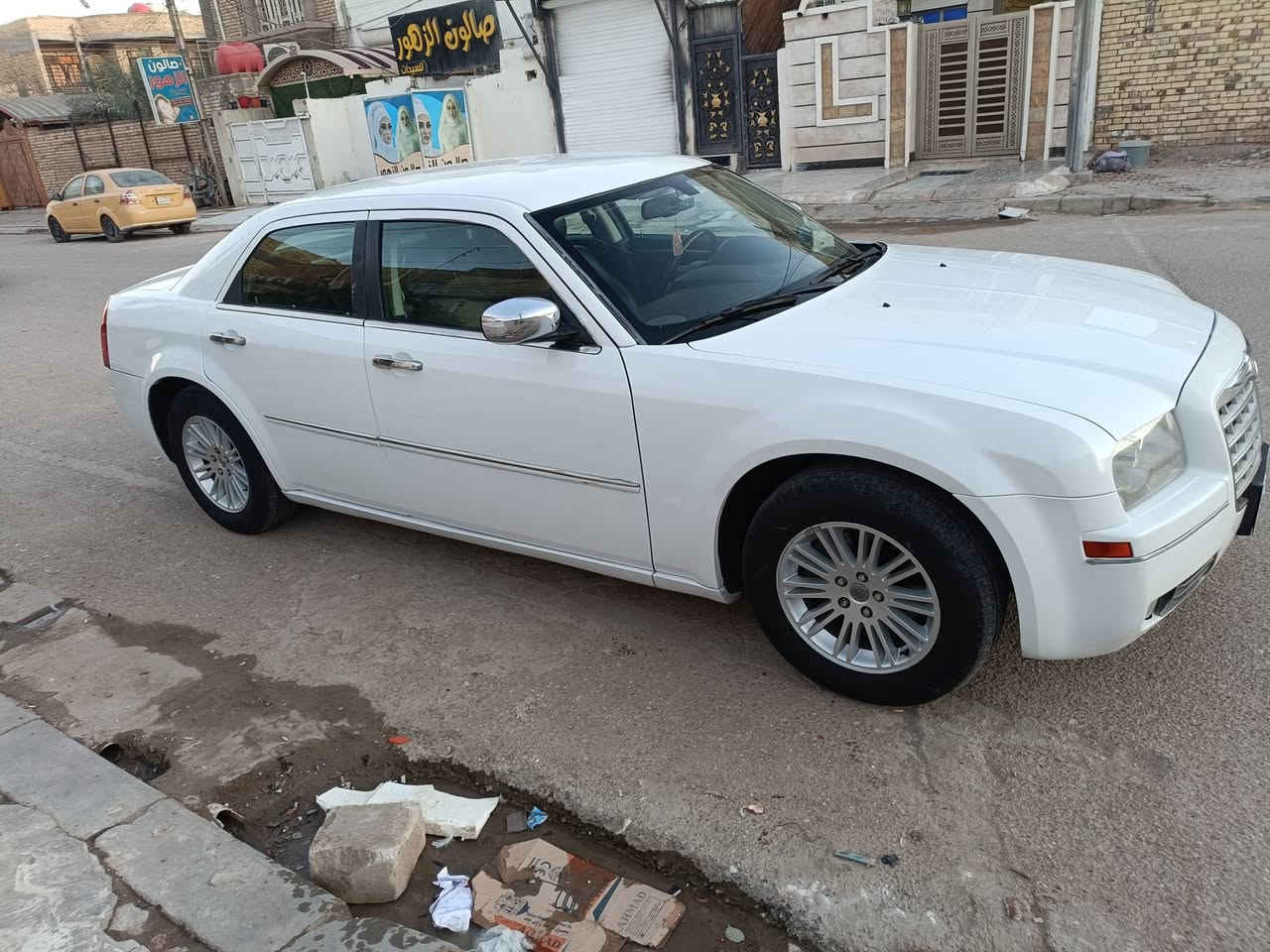 السلام عليكم اوباما مديل 2010 مكينه 3500 اصل رقم بصره سعر 130مبدل بيها باب اوجاملغ الامامي بسبب شخط والصور موجودات سياره مكفوله من الضربه ***********
