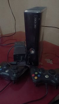 بلي اكس بوكس 360  بي 2 جوستك وحده واير والثانيه وايرلس  بي 150 لعبه  م...