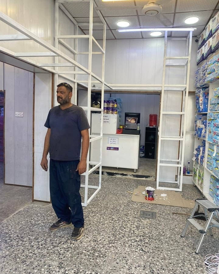 أبو يوسف حداد متنقل في بغداد كافة أعمال الحدادة ***********
