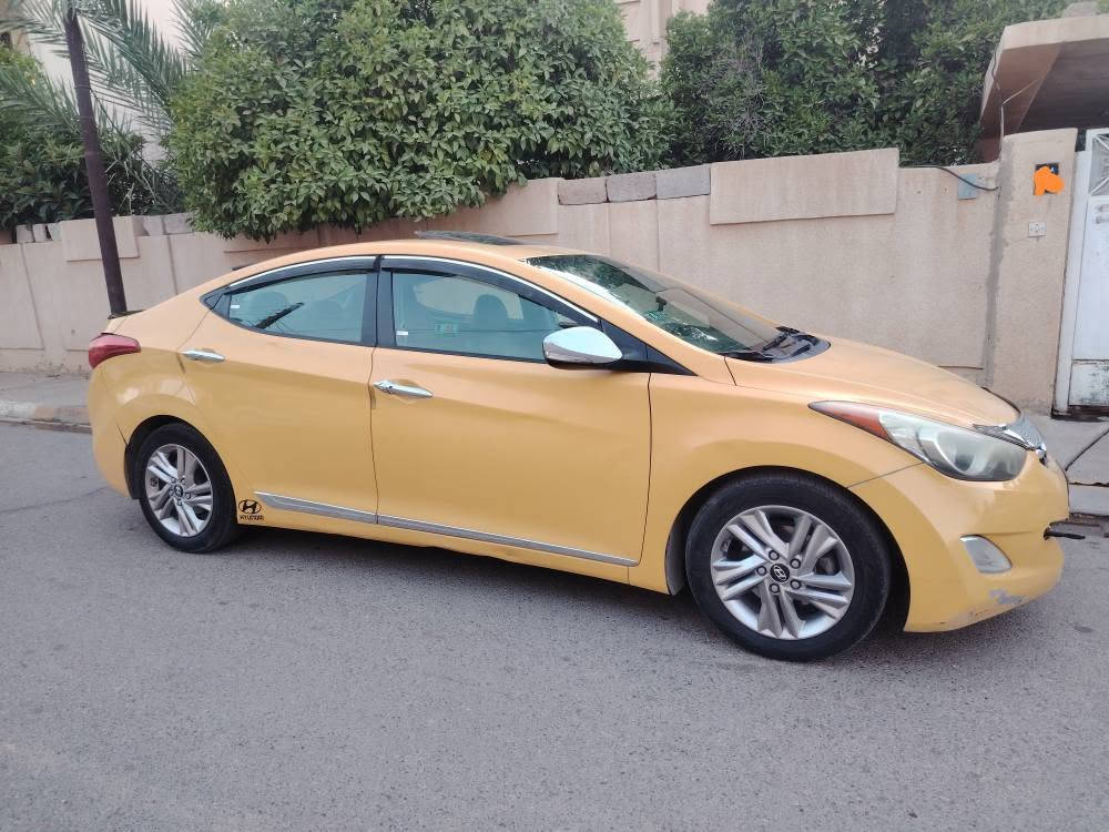 سيارة موديل 2013  كامل مواصفات LMTD تدفئه بالكشنات  وتبريد مابيه اي نقص بسمي  بطاقة بانزين  السعر 125 عنوان كركوك موبايل *********** كركوك, العراق
