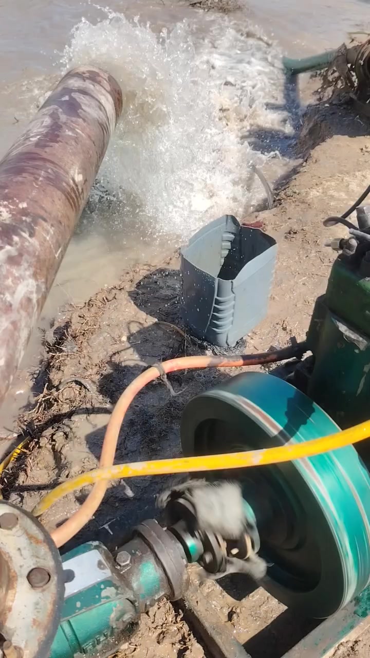 السلام عليكم ماطور للبيع ابو 10 ماطور جديد تاج النجوم شرط على الماي ماطور جاهز ويا صوندا 7 امتار العنوان ناصريه قلعه سكر سعر 550 وبي مجال ***********
