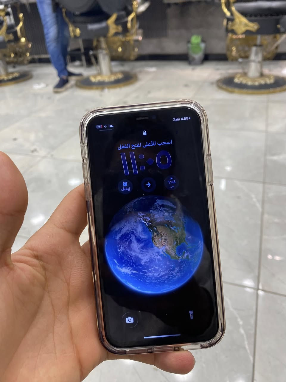 ايفون 11عادي مبدل فقط شاشة والباقي مكفول بطارية 91 فيس ايدي شغال كلة شغال الجهاز مكاني نجف حي الجامعة ***********
