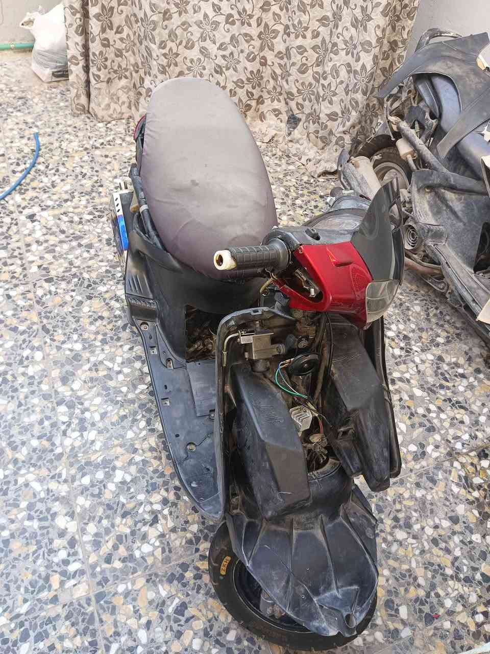 فراشة حربي فحل للبيع
دراجه مزوده بوشة 55
 
صالنصة FM رياضي 

شرط الشلعة والمعدل 

كهربائيات كلها شغالة نكرة سلف 

وكم خير من الله
السعر ب500 رقم بي واتساب ***********
