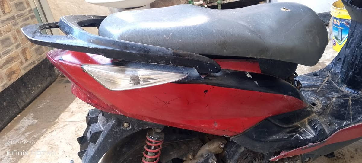 ثعلب السعر 350
بغداد البلديات 
*********** واتساب
