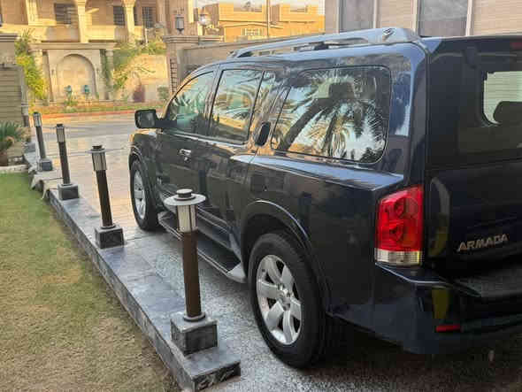 سلام عليكم ارمادة 2009 LE خليجي بدون حادث  فقط بيها صبغ القمارة والبونيد والجاملغ اثر جراد كير ومكينة مكفولات تبريد شغال مواصفات كاملة  صدر جديد  السعر )105 ورقة 
وبيها مجال بسيط الاتصال ***********  مكاني بغداد
