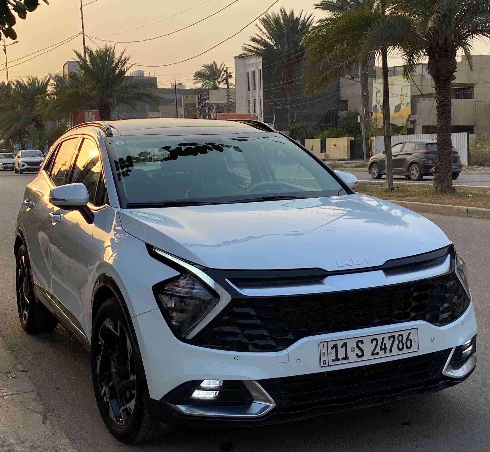 السلام عليكم للبيع كيا سبورتج خليجي 2024 فول مواصفات ال جي تي لاين ماشية 24 الف فقط 
مكفولة كفالة من كلشي بعده ع وضع الزيرو 
(بانوراما -٣بصمات - شاشة وكامرة - كشنات كلهن كهرباء - حجل اسود لامع فقط بالفول هاذا - شفتات ستيرن - تدفئة ستيرت وكشنات -مودات قيادة ) وباقي المواصفات المعروفة 

السعر 238 ورقة وبيها مجال 
للاتصال ***********

السيارة ب اسمي سنوية وارقام وهزة كله جديد بغداد, العراق
